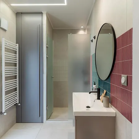 Blossom By Halu! Cozy 2-bd Apartment Thessaloniki