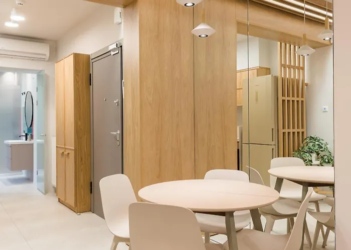 Blossom By Halu! Cozy 2-bd Appartement
